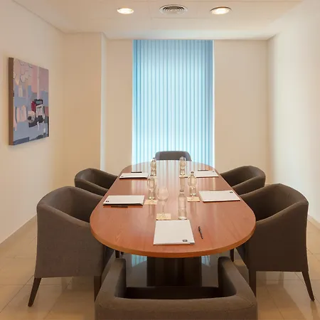 Rh Royal - Recommend For Adults 호텔 4*