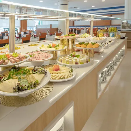 Rh Royal - Recommend For Adults 호텔 4*