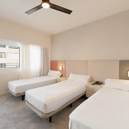 מלון Rh Royal - Recommend For Adults 4*