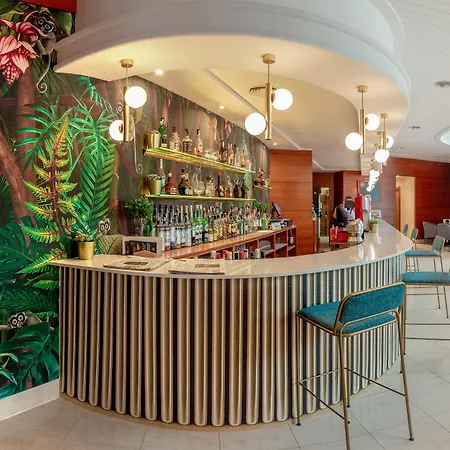Отель Rh Royal - Recommend For Adults Бенидорм