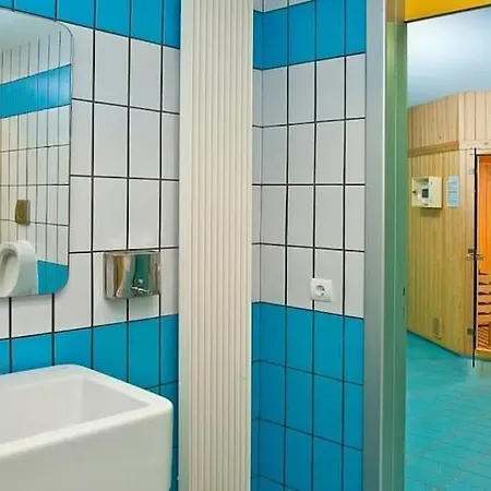 Rh Royal - Recommend For Adults Szálloda 4*